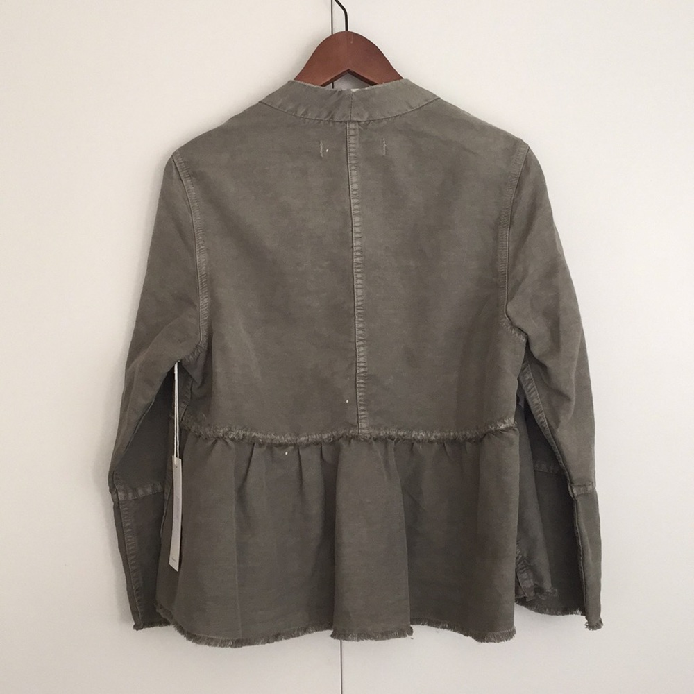 AMO ruffle jacket - Picture 4 of 8